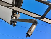 雨樋が変形破損している